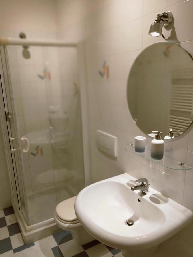 Olgiate Comasco La Casa Del Cuore - Luxury Apartment מראה חיצוני תמונה